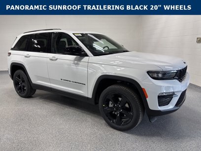 New 2025 Jeep Grand Cherokee Limited w/ Black Appearance Package