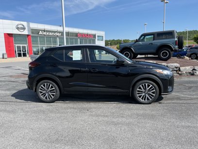 Used 2023 Nissan Kicks SV