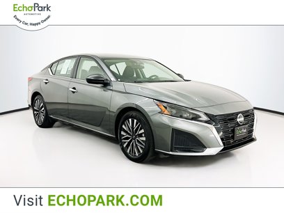 Used 2024 Nissan Altima 2.5 SV