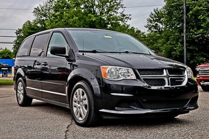 Used 2016 Dodge Grand Caravan SE w/ Quick Order Package 29E SE