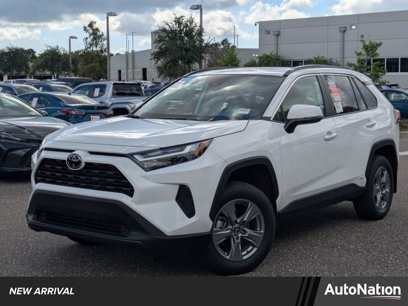 New 2025 Toyota RAV4 XLE