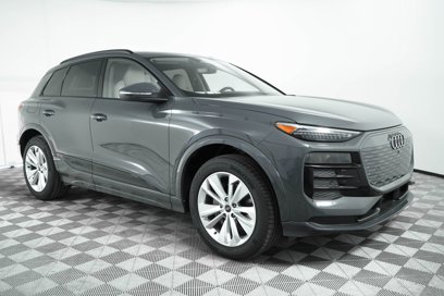New 2025 Audi Q6 e-tron Premium Plus