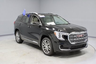 Used 2023 GMC Terrain Denali w/ Denali Premium Package