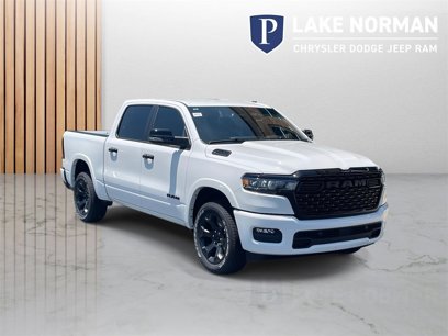New 2025 RAM 1500 4x4 Crew Cab