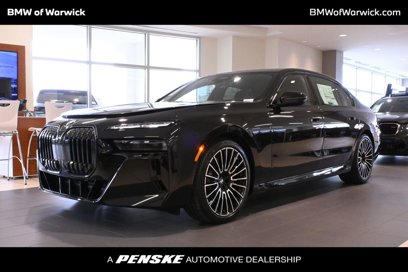 New 2025 BMW 760i xDrive w/ Executive Package