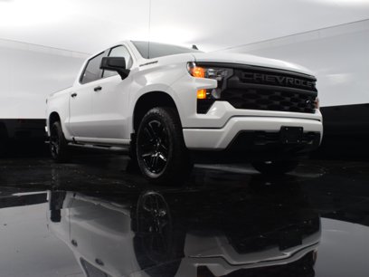New 2025 Chevrolet Silverado 1500 Custom w/ Turbomax Blackout Package