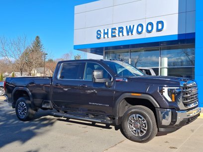 New 2025 GMC Sierra 2500 SLE w/ Max Trailering Package