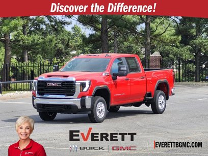 New 2025 GMC Sierra 2500 Pro w/ Convenience Package