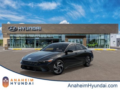 New 2025 Hyundai Elantra SEL