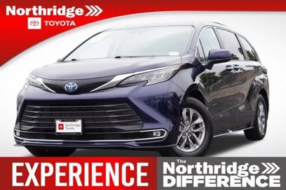 Used 2024 Toyota Sienna XLE