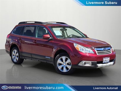 Used 2011 Subaru Outback 3.6R Limited w/ PWR Moonroof Pkg