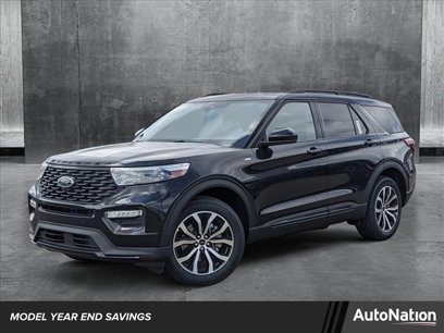 New 2024 Ford Explorer ST-Line w/ Class IV Trailer Tow Package