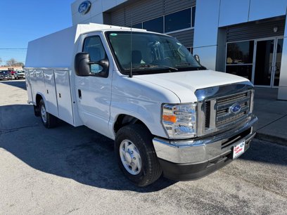 New 2025 Ford E-350 and Econoline 350 Super Duty w/ Power Equipment Group