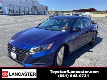 Used 2023 Nissan Altima 2.5 SR w/ SR Premium Package