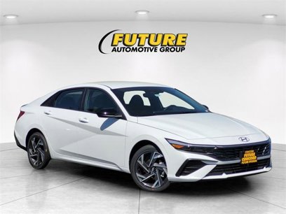 New 2025 Hyundai Elantra SEL