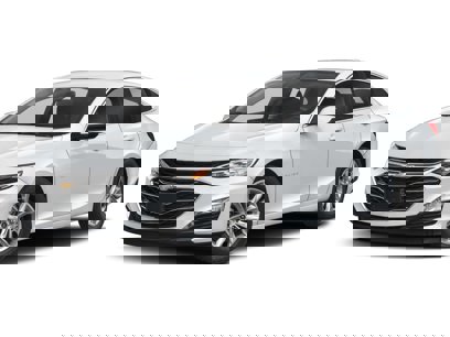 New 2025 Chevrolet Malibu LT w/ Sport Edition