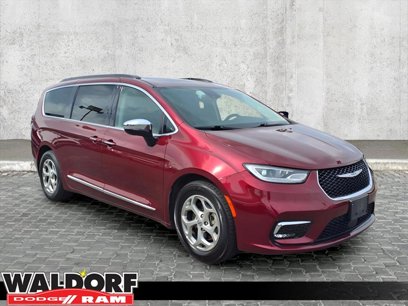 Used 2023 Chrysler Pacifica Limited