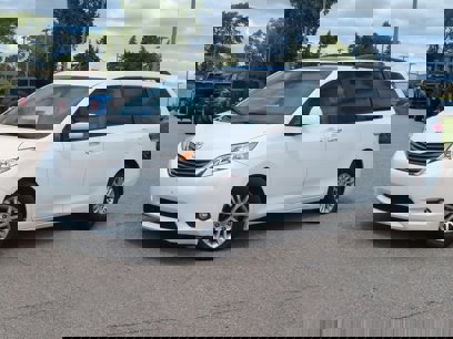 Used 2011 Toyota Sienna XLE