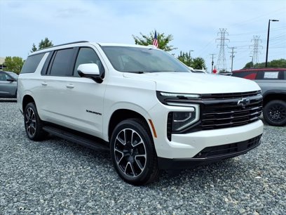 New 2025 Chevrolet Suburban RST w/ Comfort Package