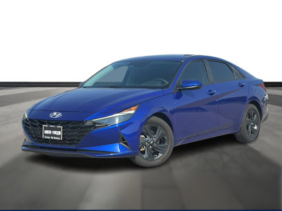 Used 2023 Hyundai Elantra SEL w/ Preferred Accessory Package