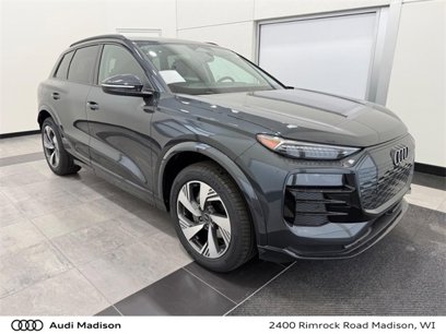 New 2025 Audi Q6 e-tron Premium Plus