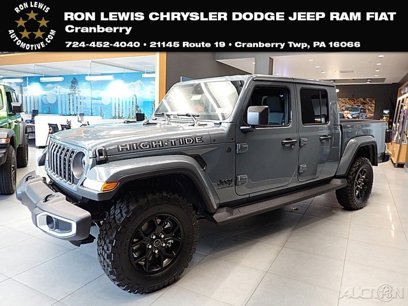 New 2025 Jeep Gladiator Sport