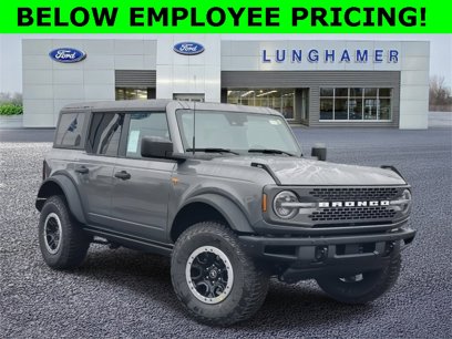 New 2023 Ford Bronco Badlands w/ Sasquatch Package