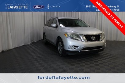 Used 2013 Nissan Pathfinder SV w/ Trailer Tow Pkg