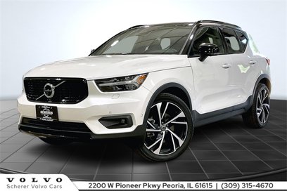 Used 2019 Volvo XC40 T5 R-Design