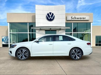 Certified 2022 Volkswagen Passat 2.0T SE