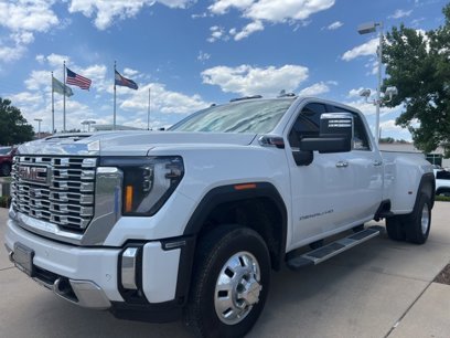 Used 2025 GMC Sierra 3500 Denali w/ Denali Reserve Package
