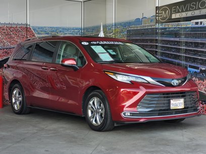 Certified 2023 Toyota Sienna Limited