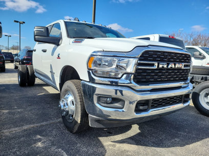 New 2024 RAM 3500 SLT w/ Quick Order Package 2YG SLT