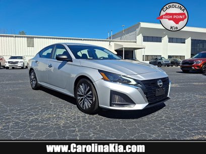 Used 2024 Nissan Altima 2.5 SV