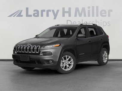 Used 2016 Jeep Cherokee Latitude w/ Comfort/Convenience Group