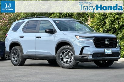New 2025 Honda Pilot TrailSport