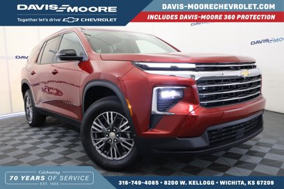 New 2025 Chevrolet Traverse LT w/ Driver Confidence Package
