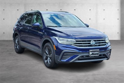 New 2024 Volkswagen Tiguan SE