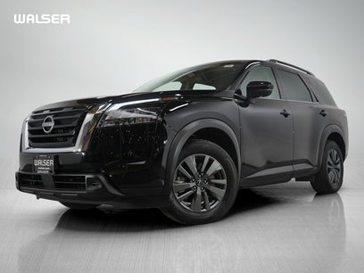 Used 2024 Nissan Pathfinder SV
