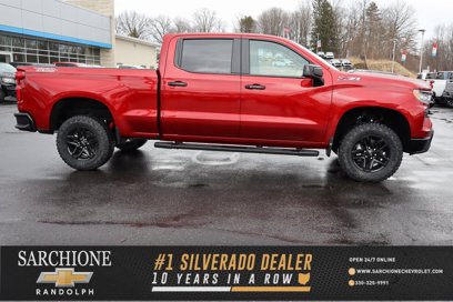 New 2025 Chevrolet Silverado 1500 LT Trail Boss w/ LPO, Dark Essentials Package