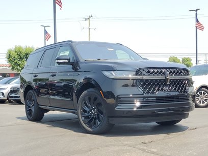 New 2025 Lincoln Navigator Reserve w/ Jet Appearance Package
