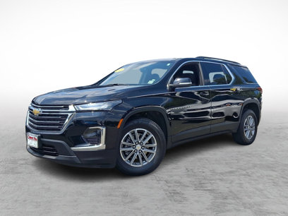 Used 2023 Chevrolet Traverse LT
