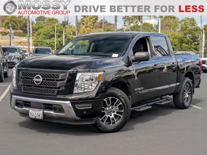 Used 2024 Nissan Titan SV w/ SV Convenience Package
