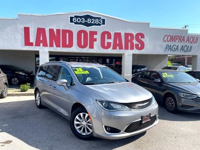 Used 2018 Chrysler Pacifica Touring-L
