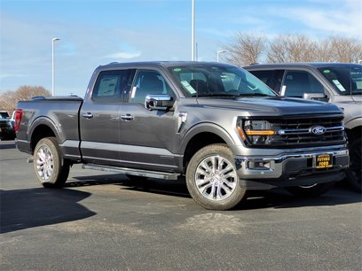 New 2025 Ford F150 XLT w/ Equipment Group 302A MID