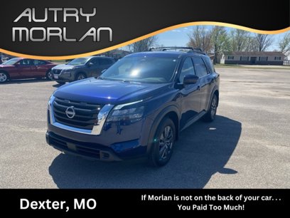 Used 2024 Nissan Pathfinder SV