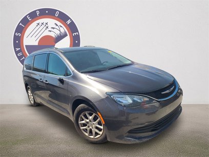 Used 2020 Chrysler Voyager Lxi
