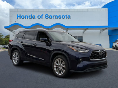 Used 2022 Toyota Highlander Limited