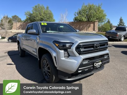New 2025 Toyota Tacoma SR5