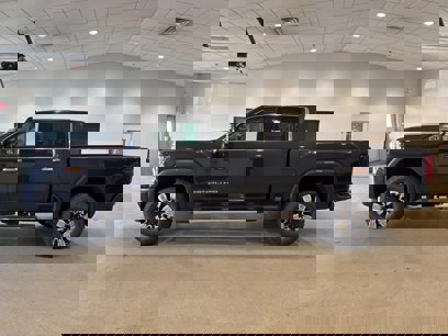 New 2025 GMC Sierra 3500 Denali w/ Denali Reserve Package